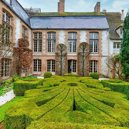 בית נופש Manoir De La Marquise *